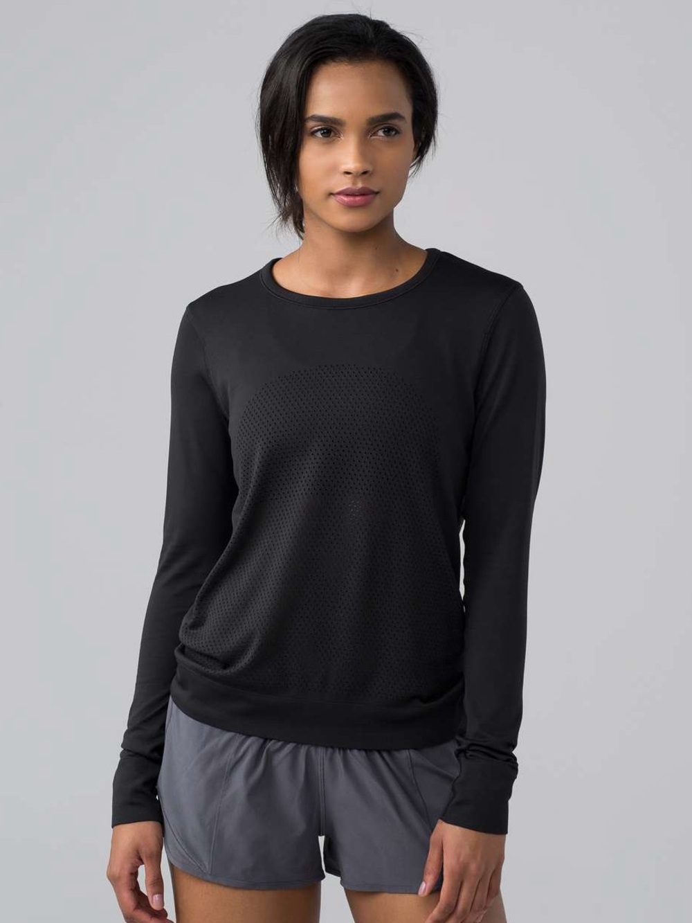 Lululemon relaxed Swiftly size 10 perforated Black